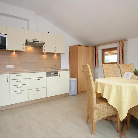 Spacious Apartment In Uderns Near Ski Area Exterior photo