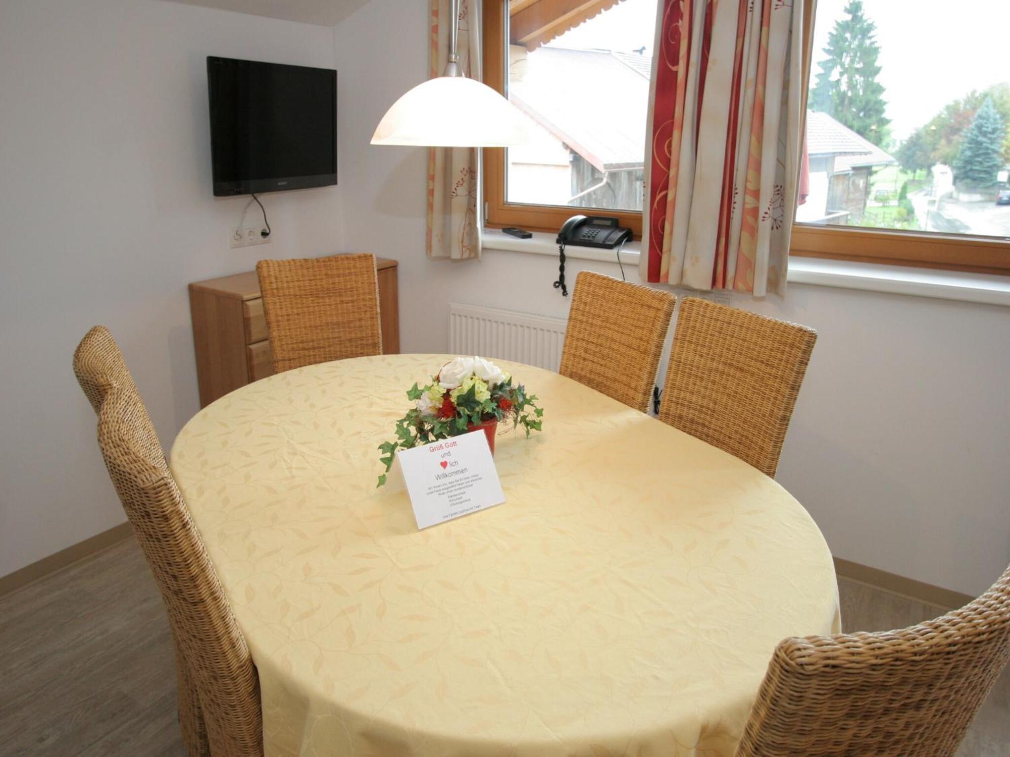 Spacious In Near Area * Uderns
