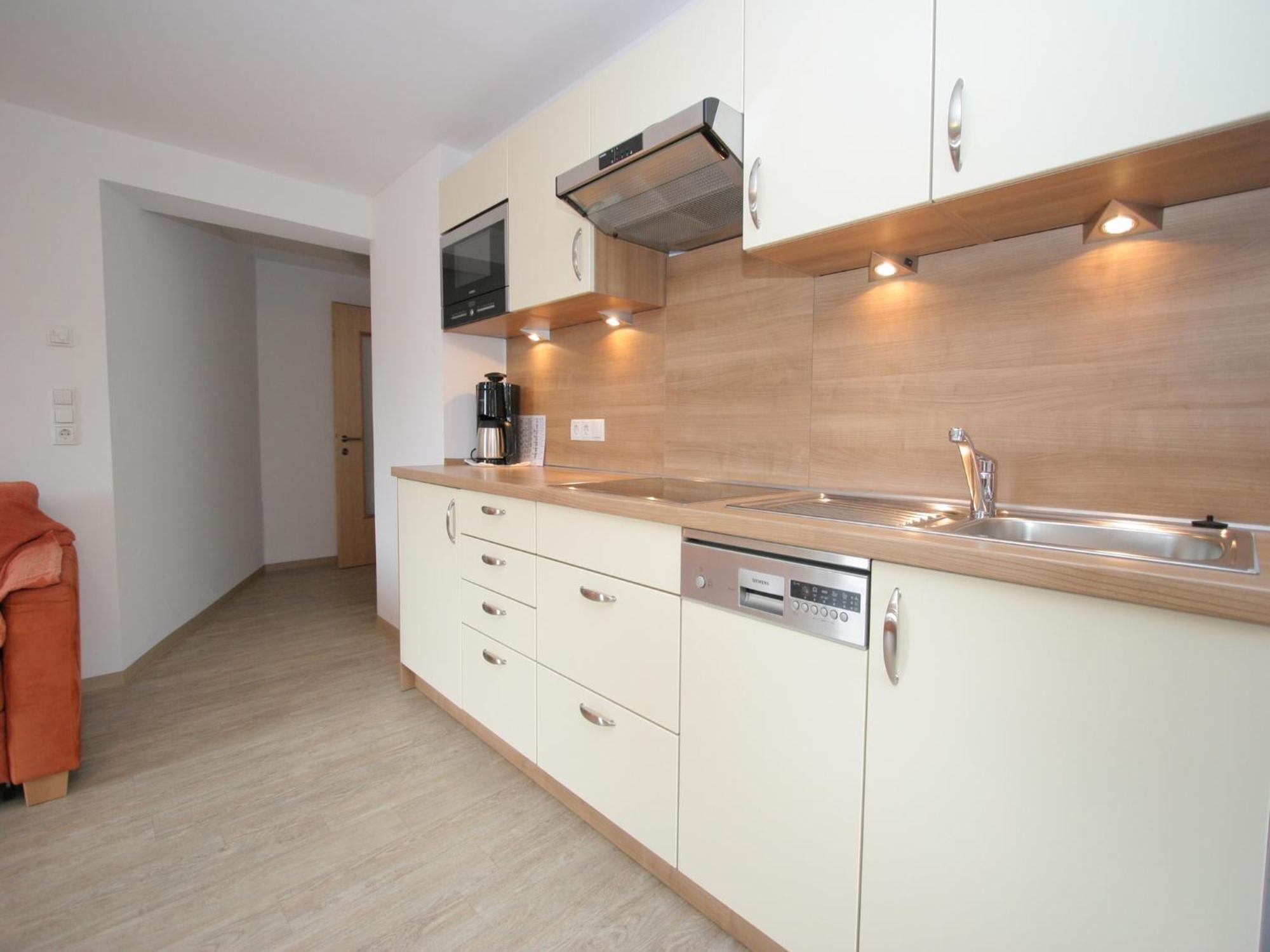 Apartment Spacious In Near Area